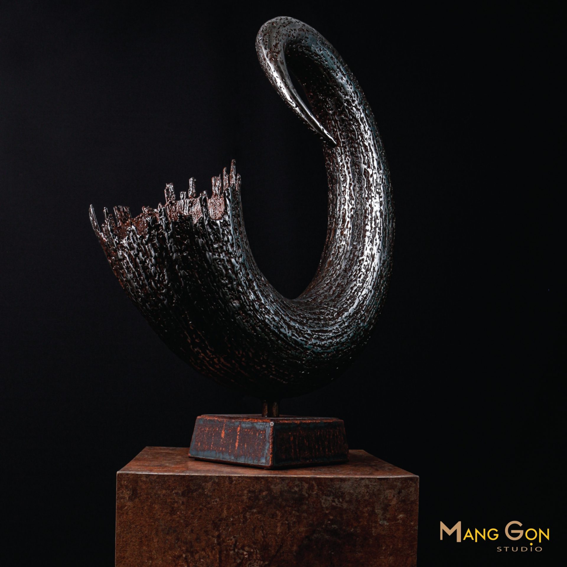 Sculpture Ivory Manggon 3